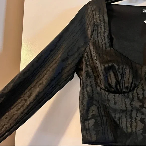 Zara Satin Effect Cropped Longsleeve NWT - Picture 5 of 6